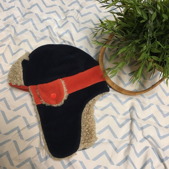 boys red trapper hat